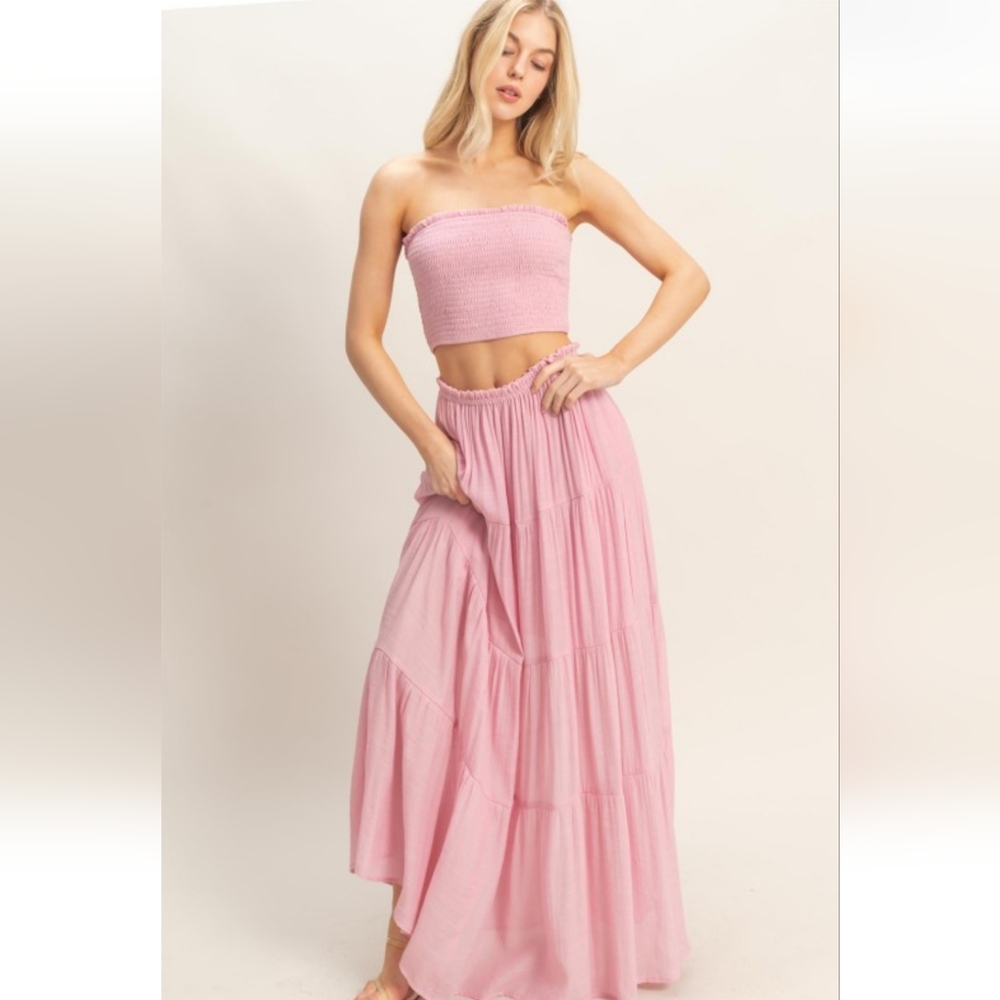 🩷 Pink Smocked Maxi Skirt Set